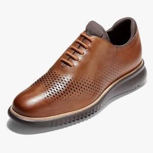 Men's Cole Haan Zerogrand Laser wingtip Brown!Tan Leather shoe. Size 12.